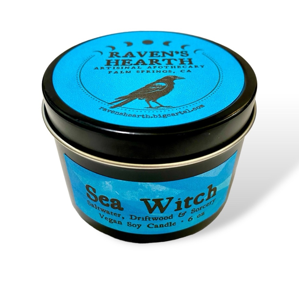 Sea Witch Soy Candle 🌊 Saltwater and Driftwood Scent - Picture 4 of 5